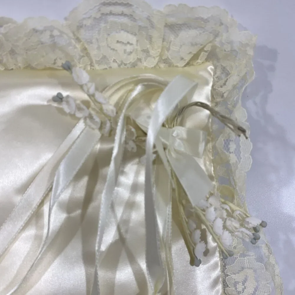 Vintage Satin Wedding Ring Bearer Pillow Champagne Lace And Silk Flowers 10.5”